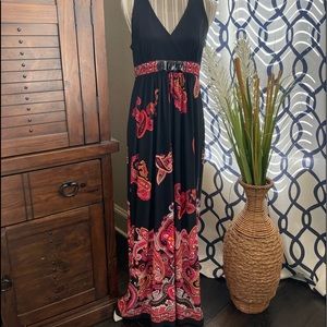 Black flattering maxi dress 8